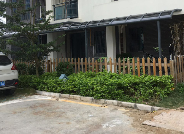 铝合金R型雨棚